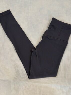 Athleta Elation Rib Tight Leggings in Charcoal mauve